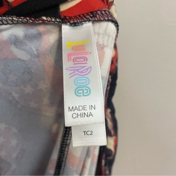 LuLaRoe LEGGINGS UNITED STRONG SUGAR SKULLS
FLAGS AMERICANA JULY 4TH RARE - Picture 3 of 8